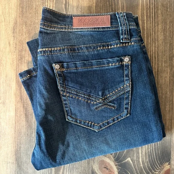 Rock & Roll Cowgirl jeans Brand New - Picture 2 of 5